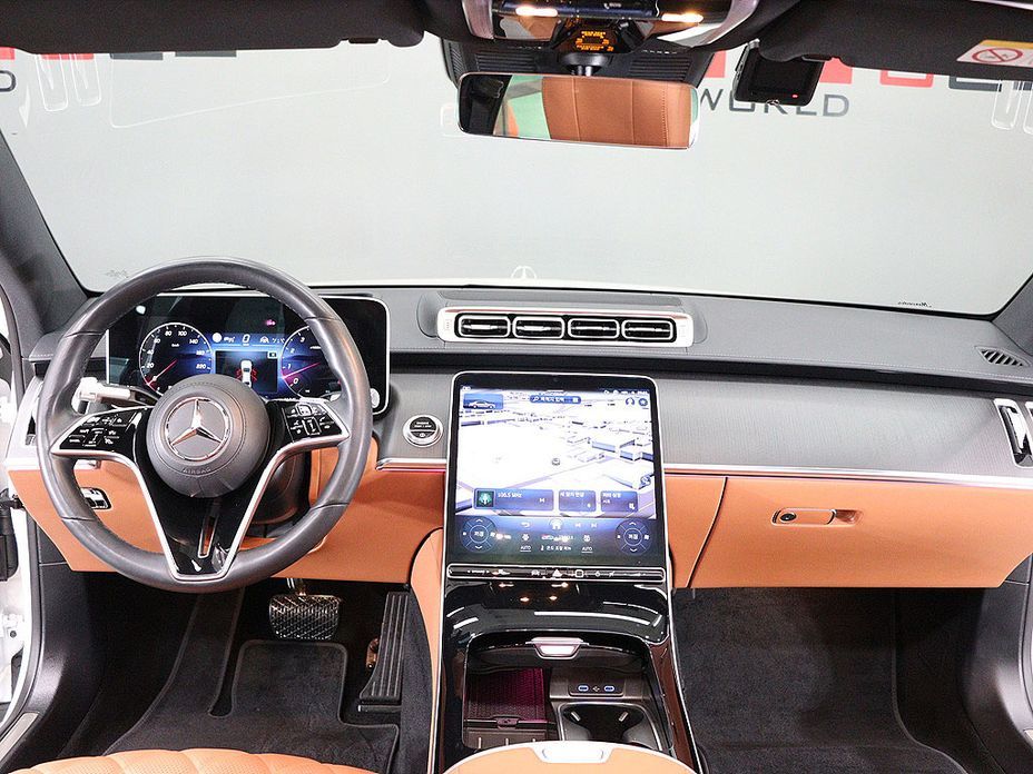 Mercedes-Benz S-Class 2023