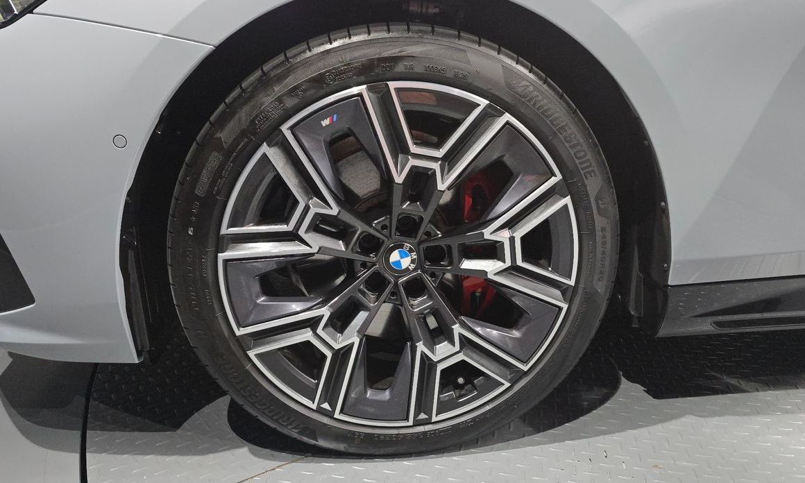 BMW 5-Series 2026