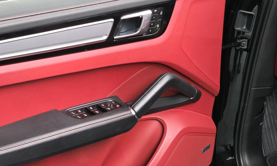 Porsche Cayenne 2023