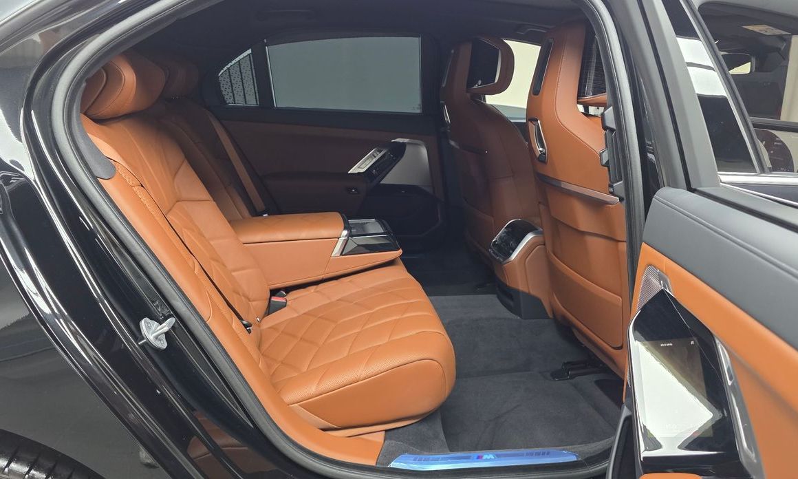 BMW 7-Series 2025