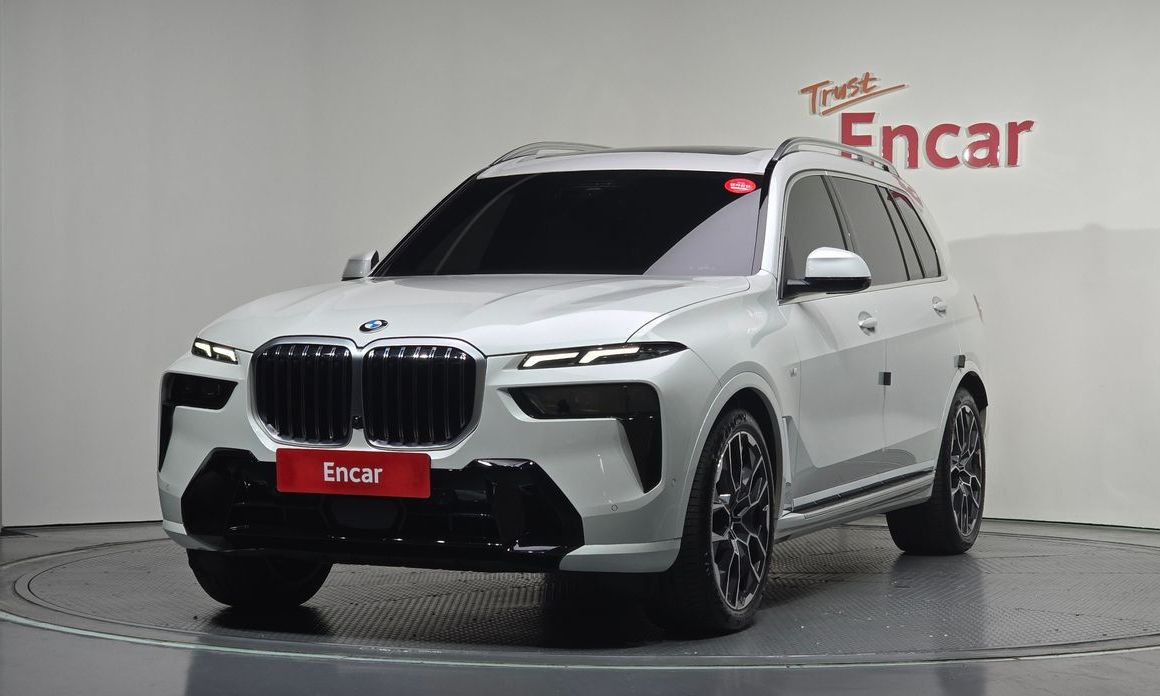 BMW X7 2024