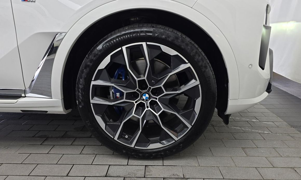 BMW X7 2024