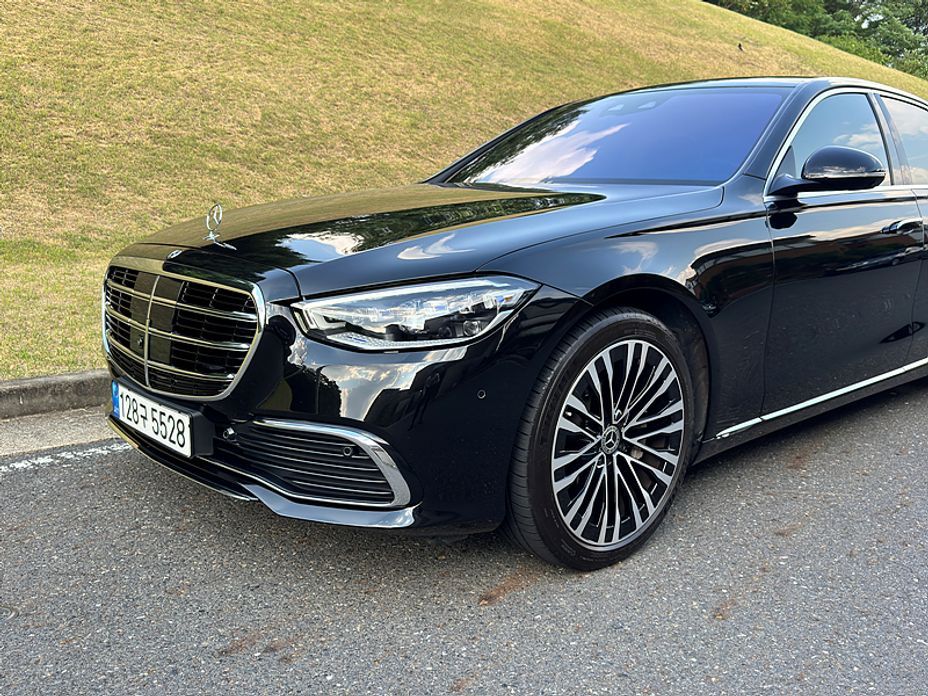 Mercedes-Benz S-Class 2021