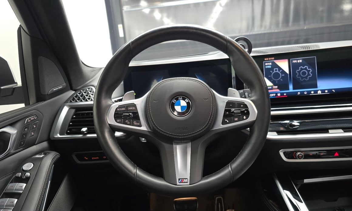 BMW X7 2024