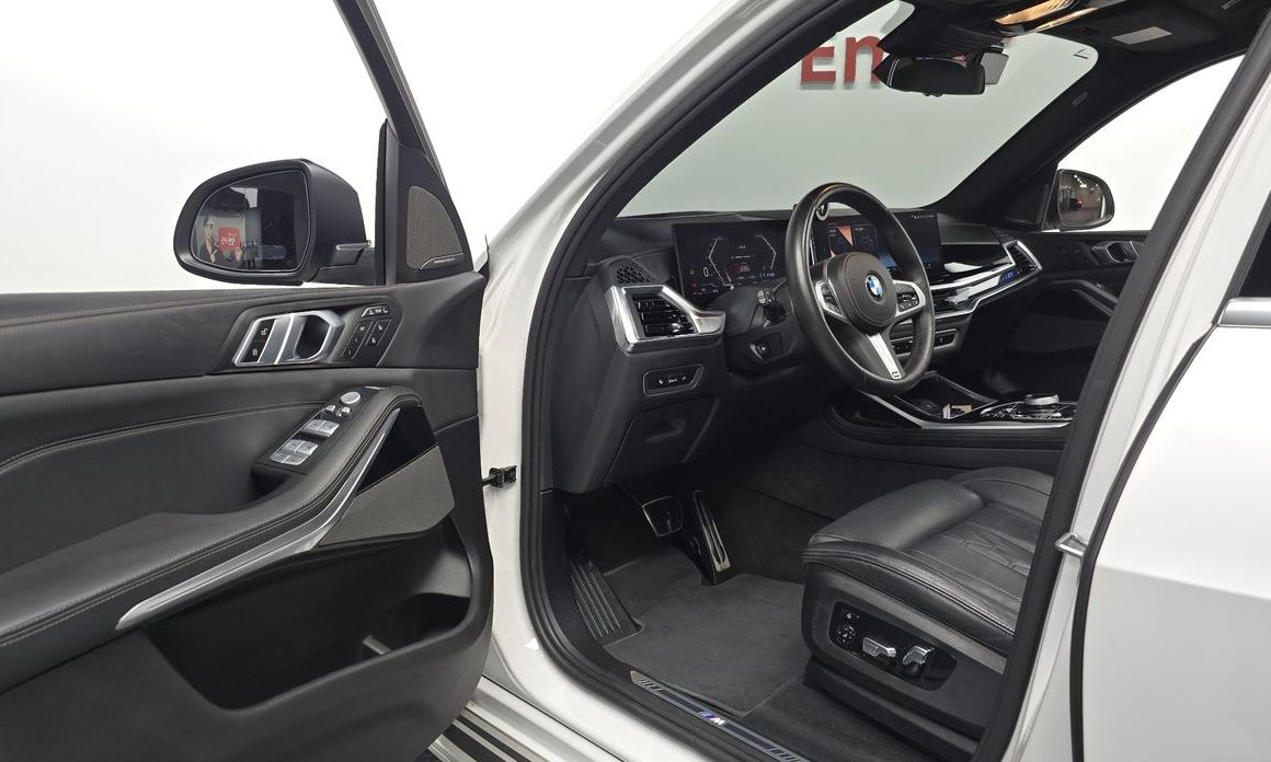 BMW X7 2024