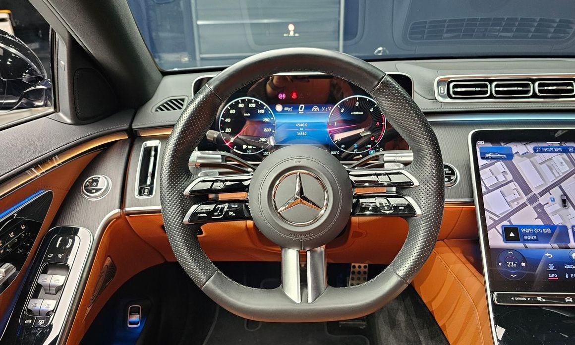Mercedes-Benz S-Class 2023