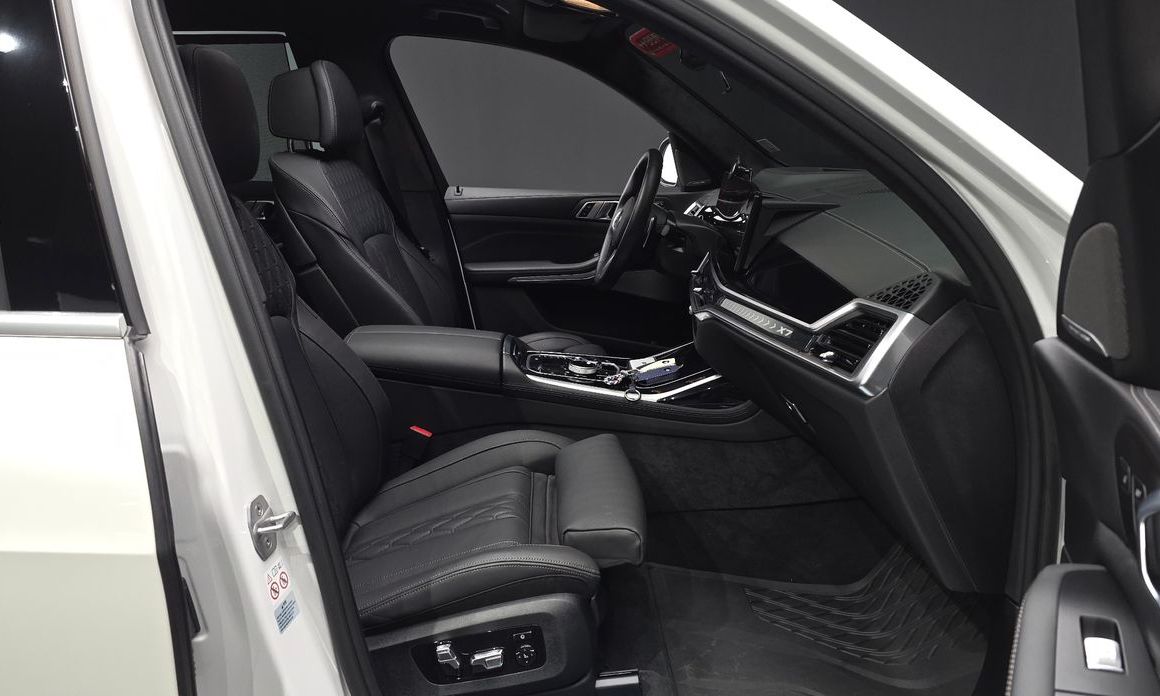 BMW X7 2024