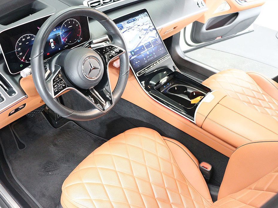 Mercedes-Benz S-Class 2023