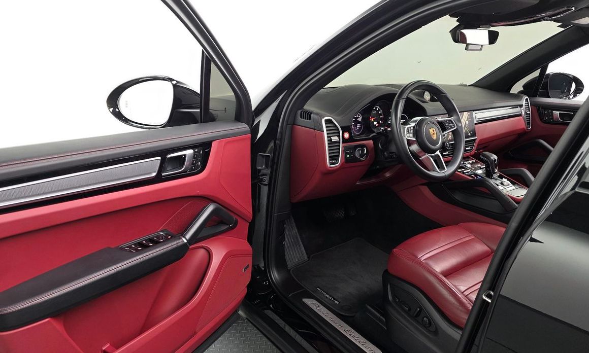 Porsche Cayenne 2023