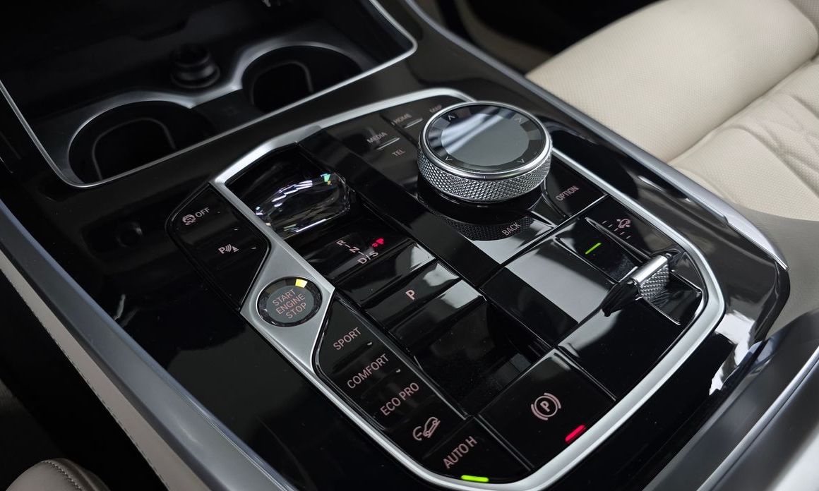 BMW X7 2024