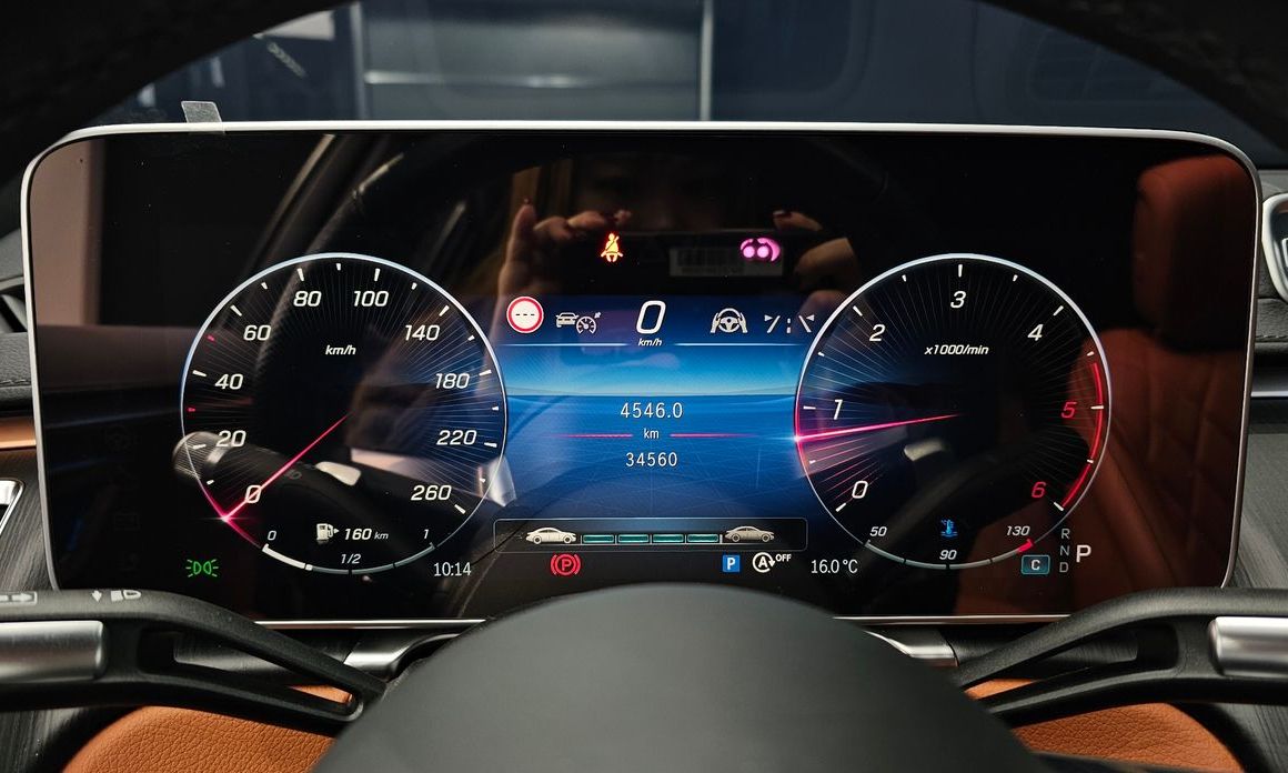Mercedes-Benz S-Class 2023
