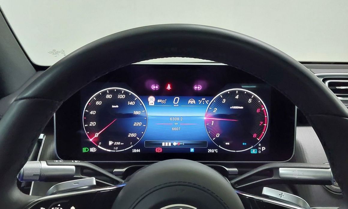 Mercedes-Benz S-Class 2026
