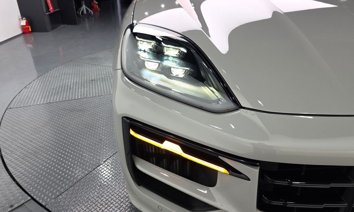 Porsche Cayenne 2025