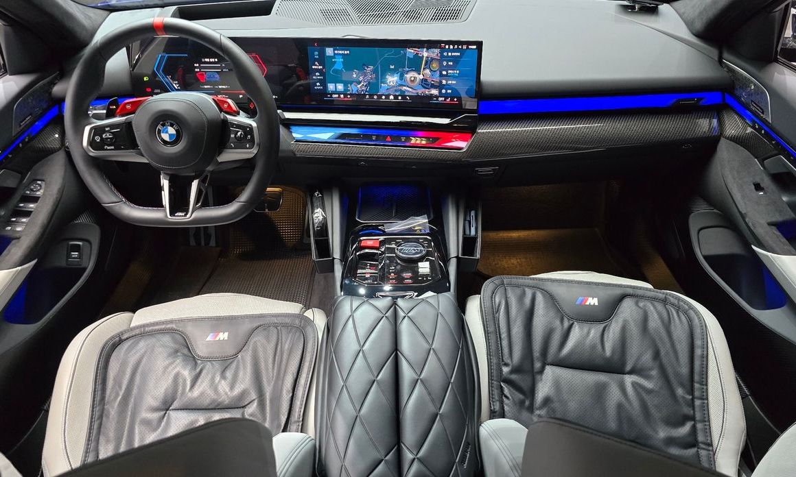 BMW M5 2025