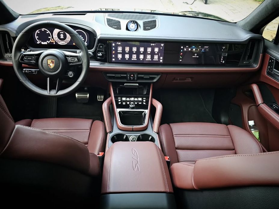 Porsche Cayenne 2025