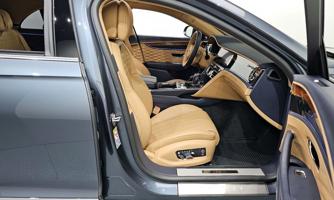 Bentley Flying Spur 2021