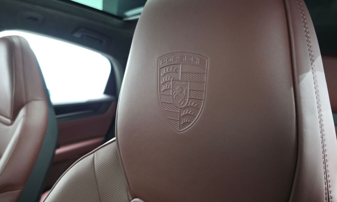 Porsche Cayenne 2025