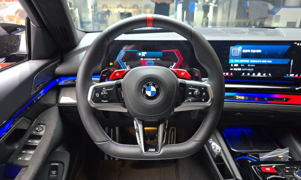 BMW M5 2025