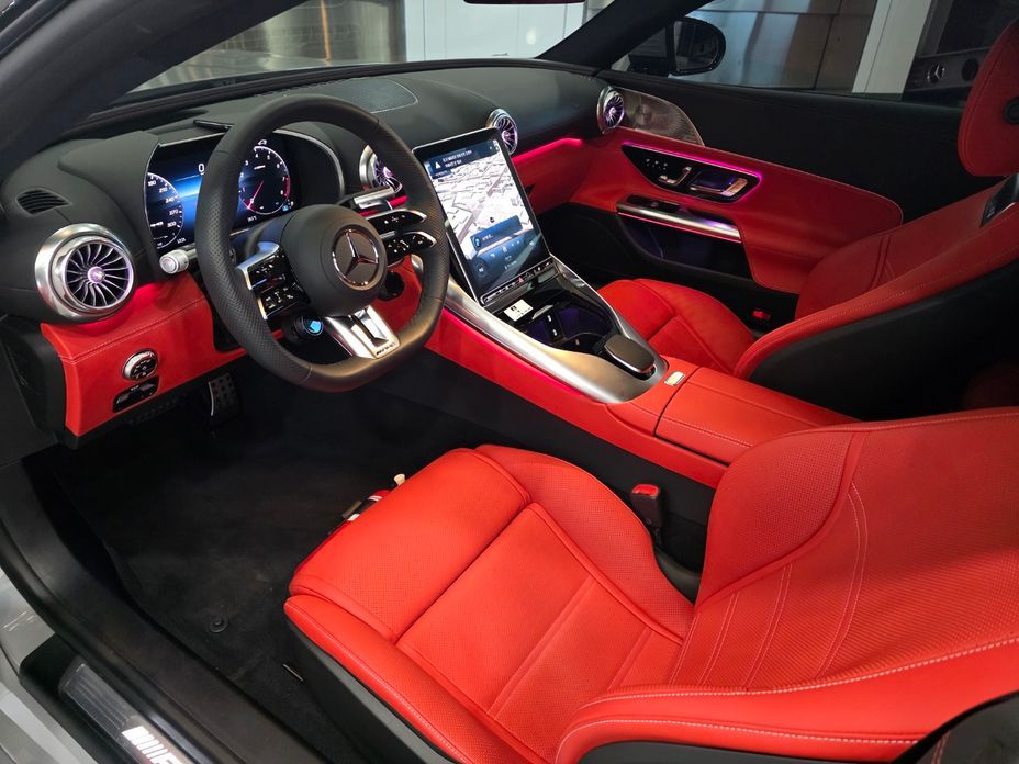 Mercedes-Benz SL-Class 2025