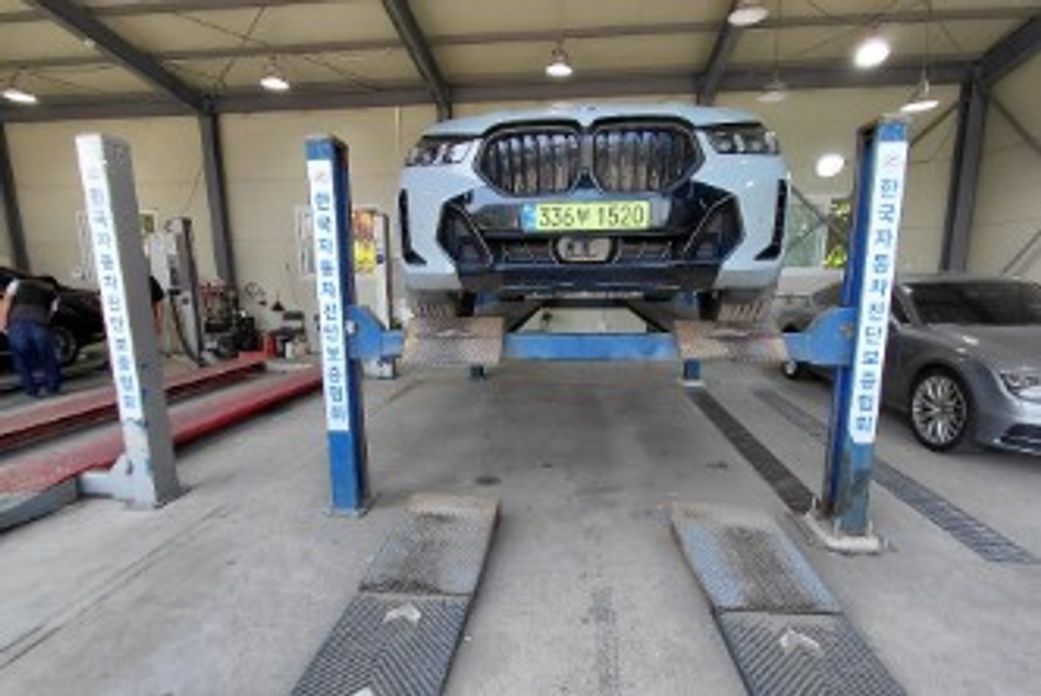BMW X6 2025