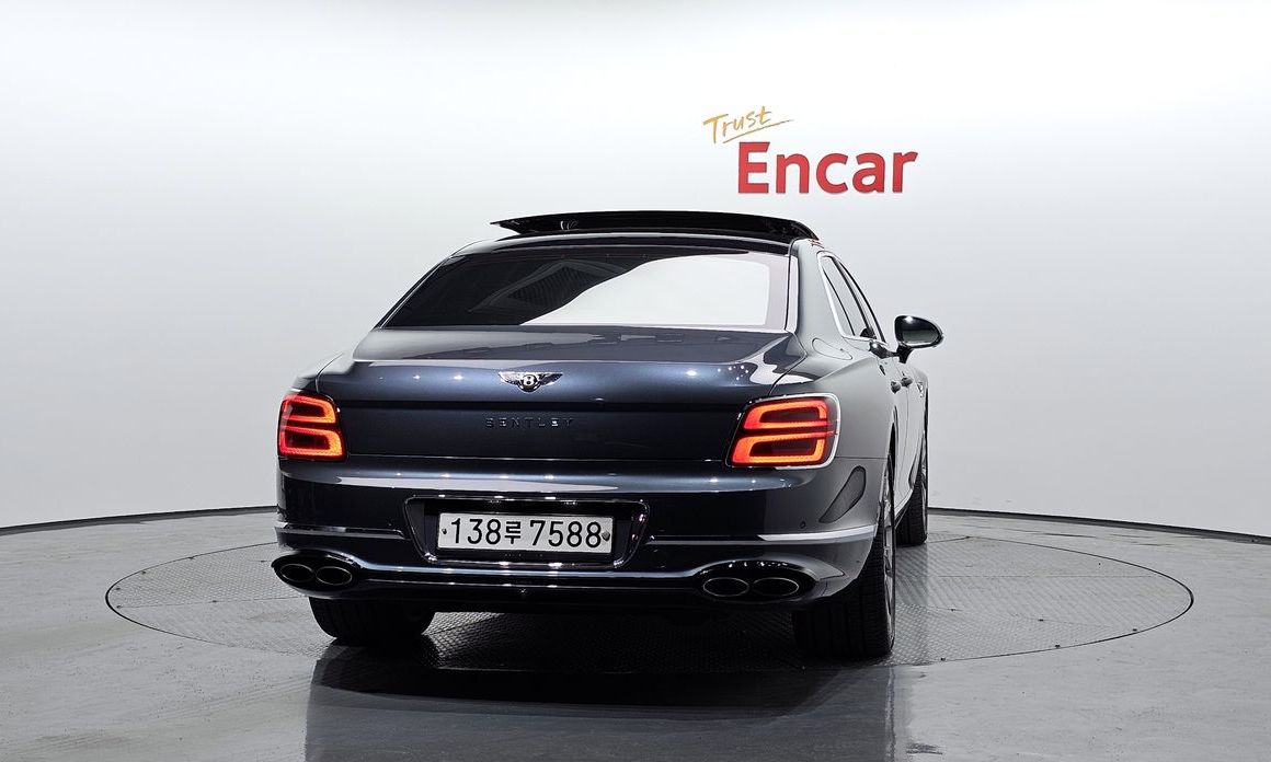 Bentley Flying Spur 2021