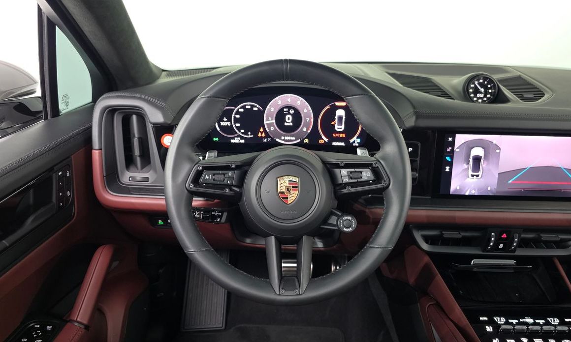 Porsche Cayenne 2025