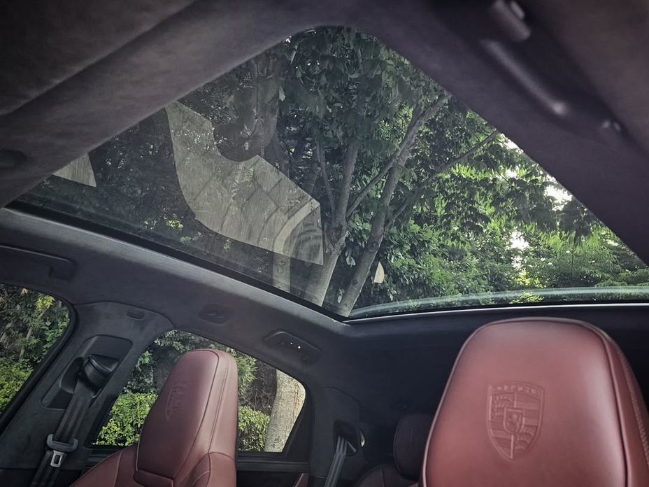 Porsche Cayenne 2025