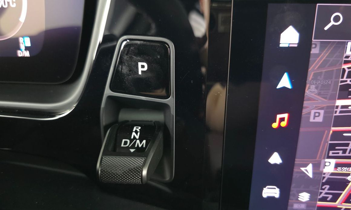 Porsche Cayenne 2025