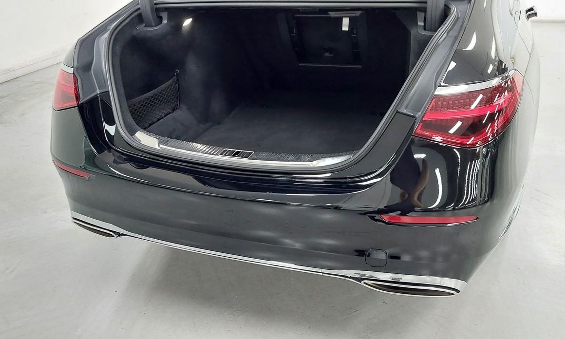 Mercedes-Benz S-Class 2026