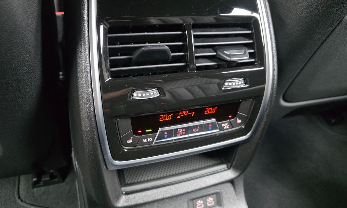 BMW X7 2025