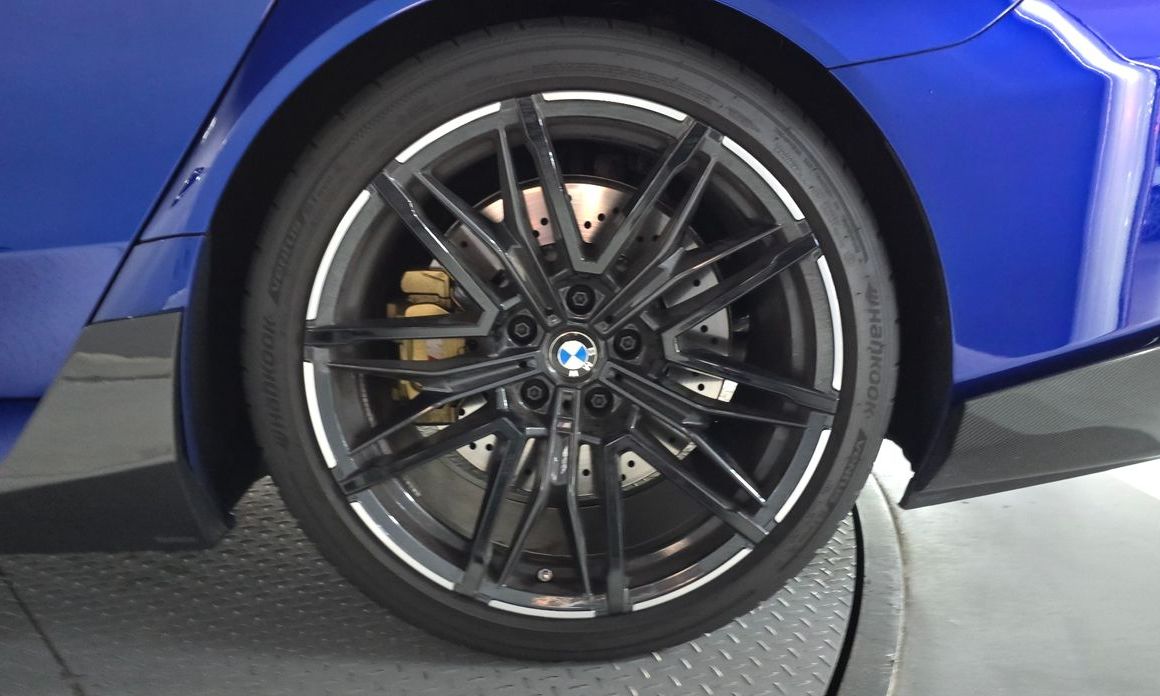 BMW M5 2025