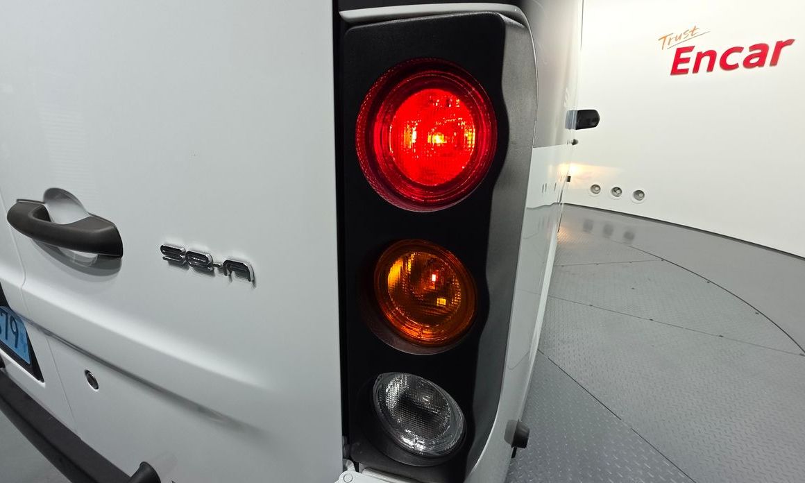 Geely SE-A2 Van 2023