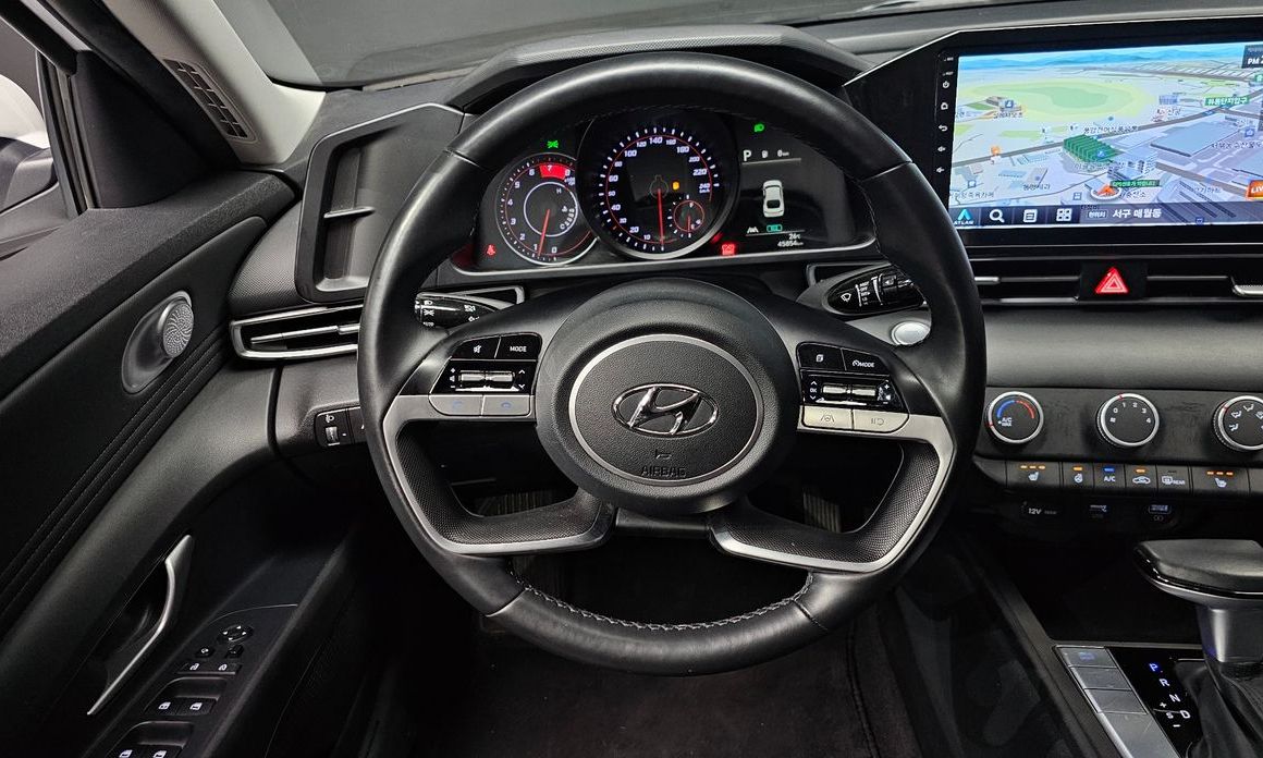 Hyundai AVANTE 2021