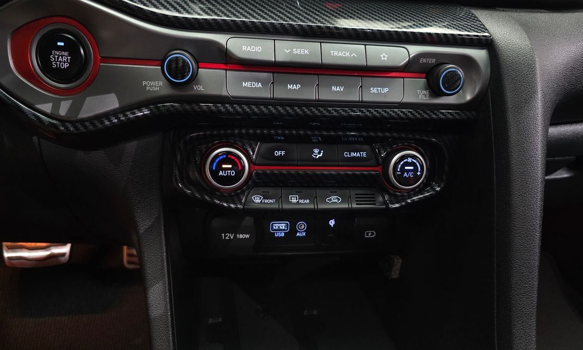 Hyundai Veloster 2018