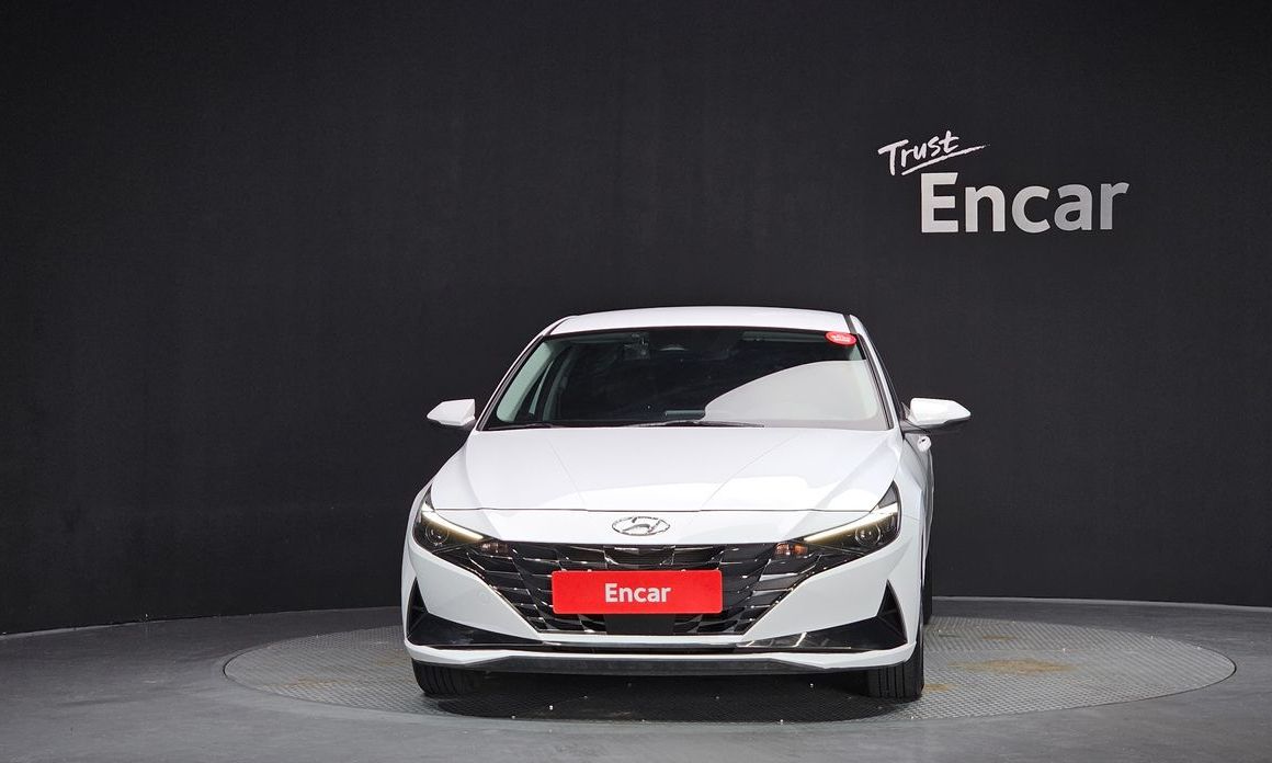 Hyundai AVANTE 2021