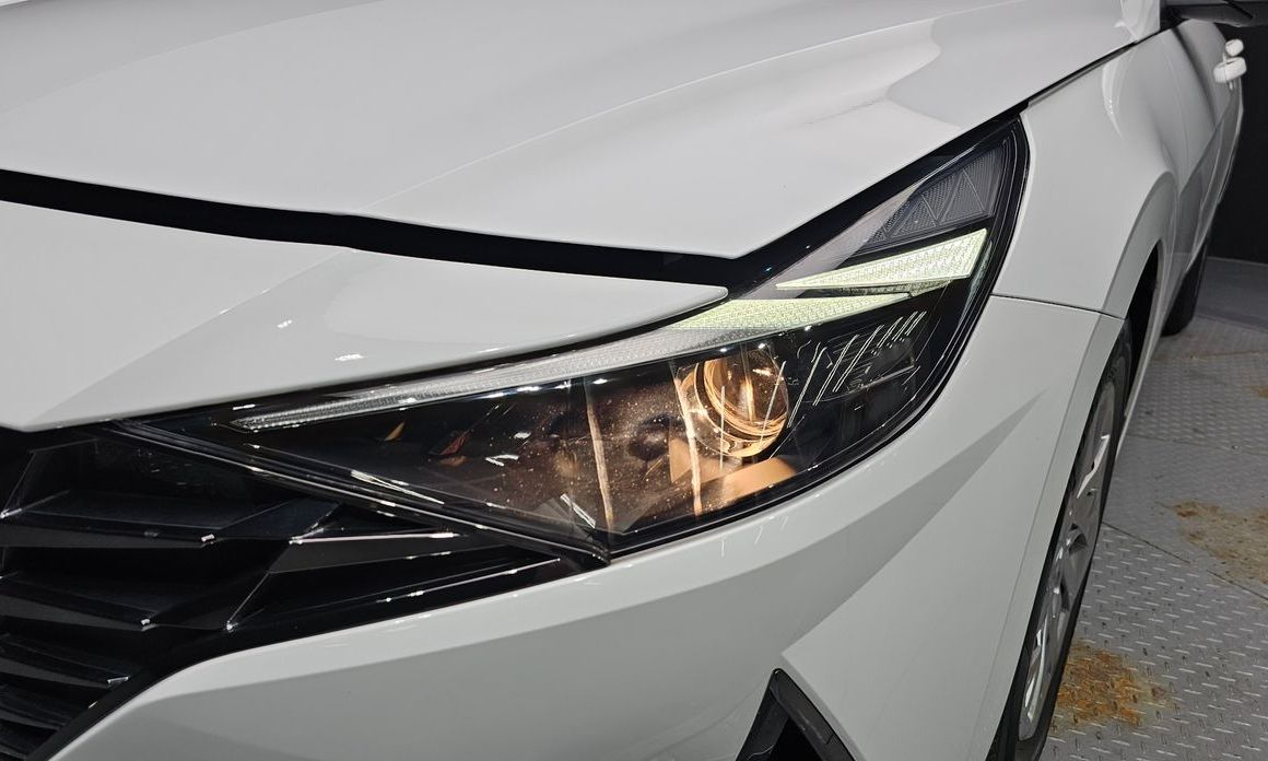 Hyundai AVANTE 2021