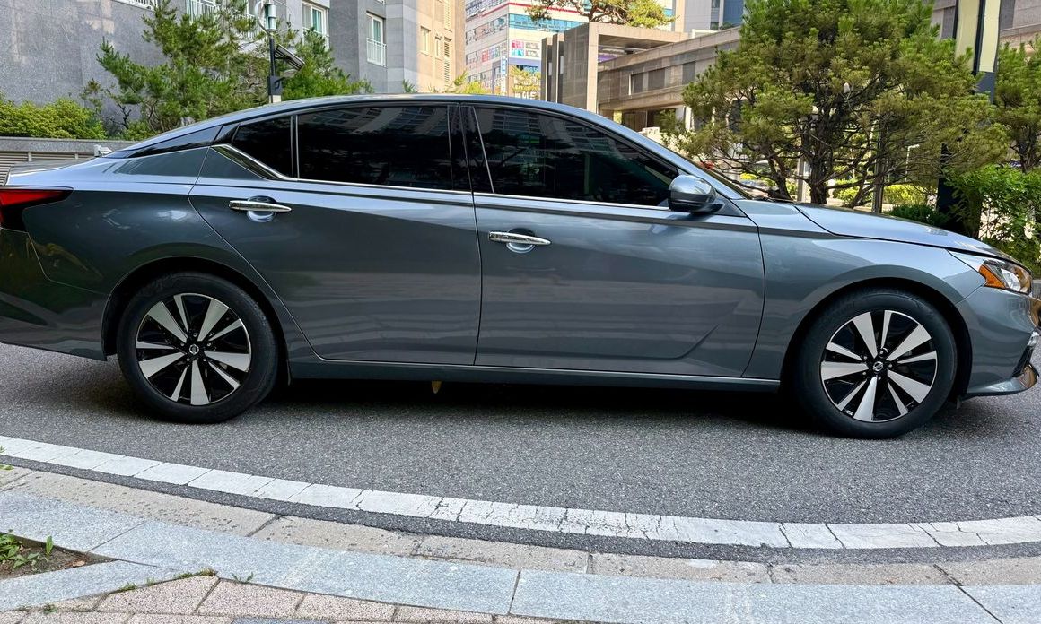 Nissan Altima 2019