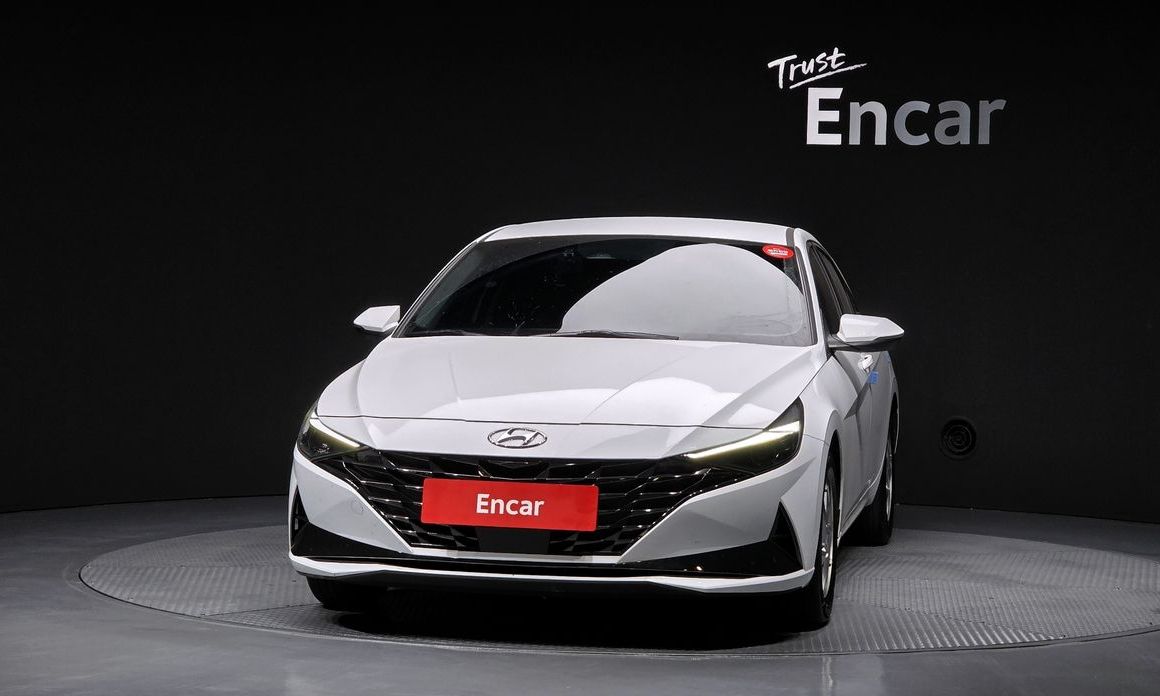 Hyundai AVANTE 2021