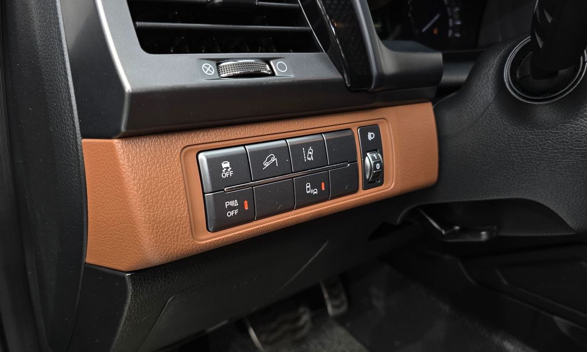 KG_Mobility_Ssangyong Rexton 2020