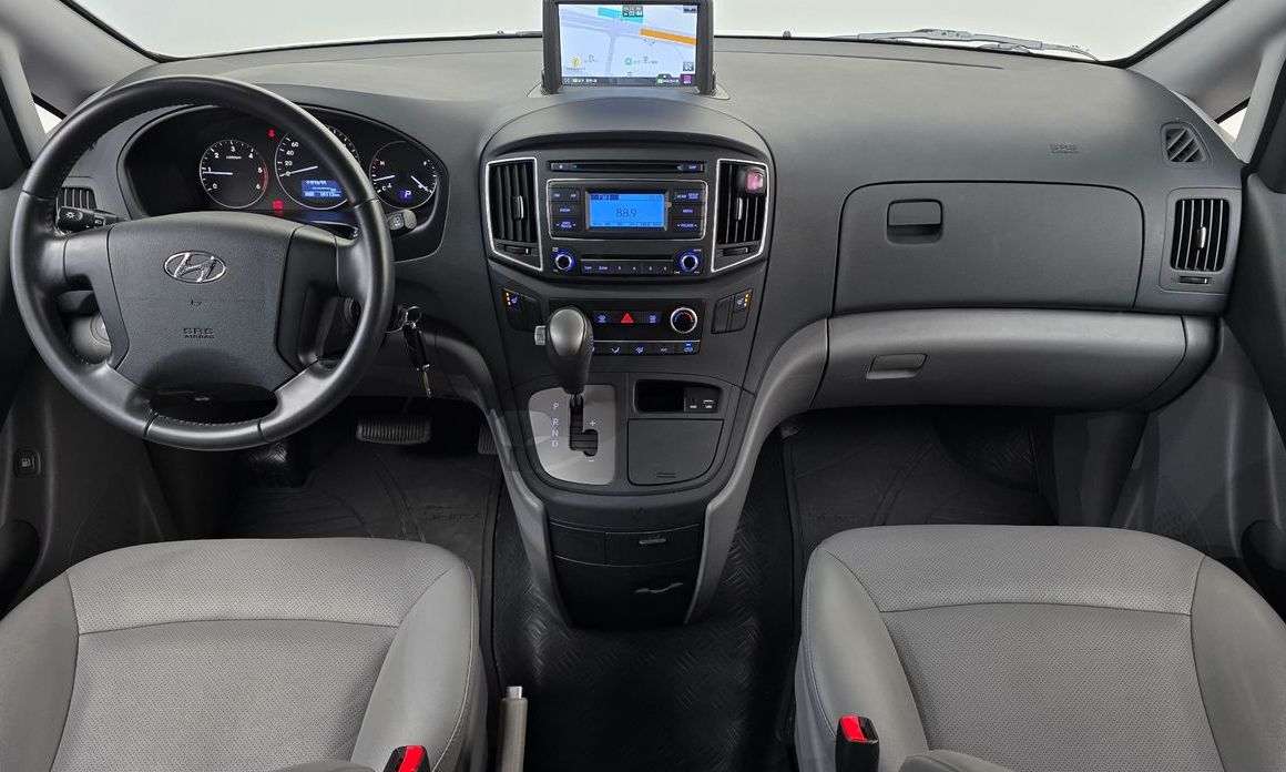Hyundai Starex 2021