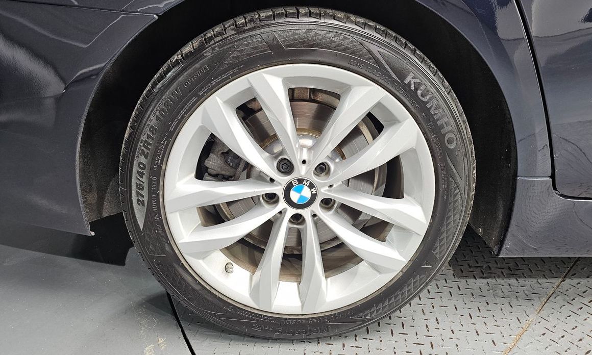 BMW 5-Series 2016