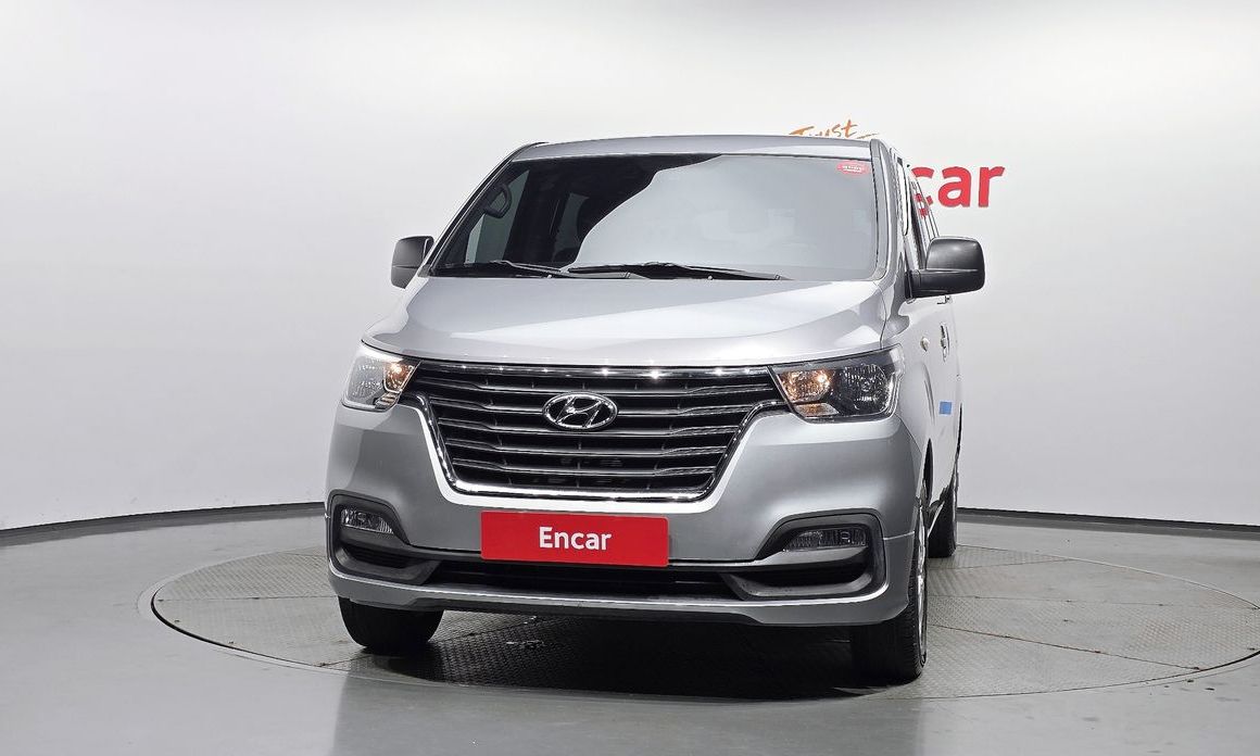 Hyundai Starex 2021