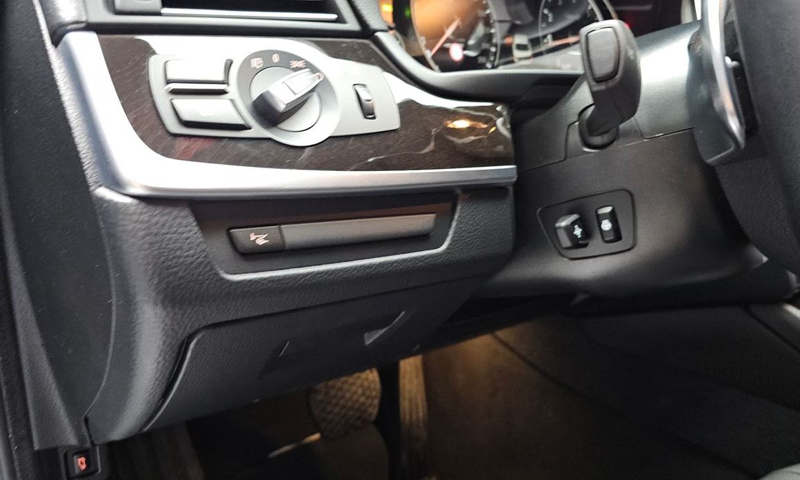 BMW 5-Series 2016