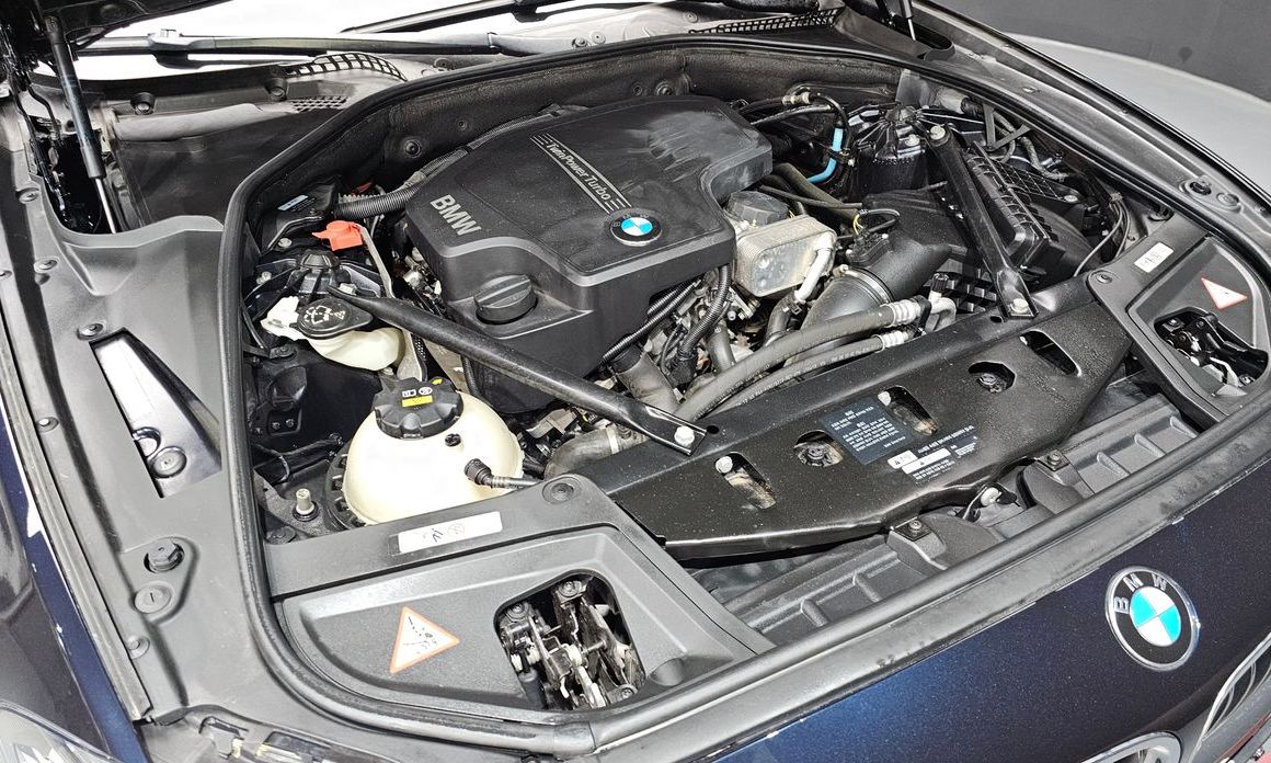 BMW 5-Series 2016