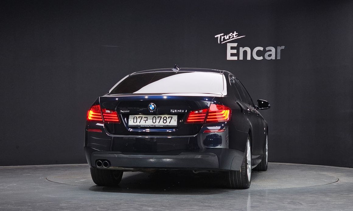 BMW 5-Series 2016