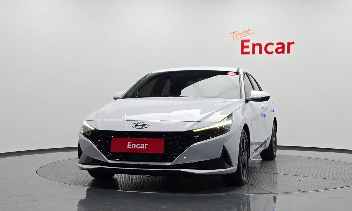 Hyundai AVANTE 2022