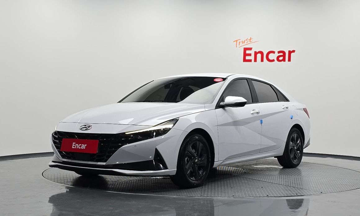 Hyundai AVANTE 2022
