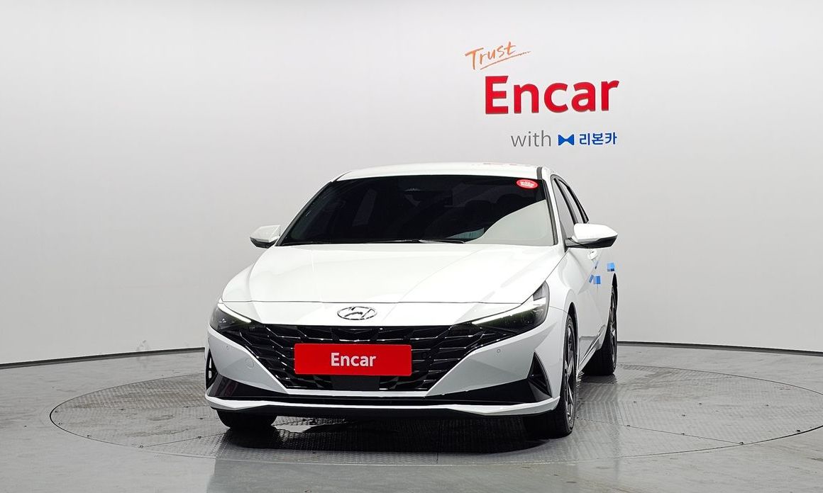Hyundai AVANTE 2021