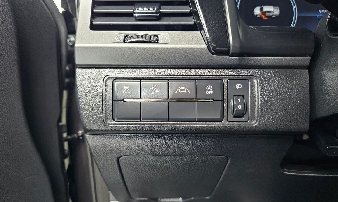 KG_Mobility_Ssangyong Rexton 2023