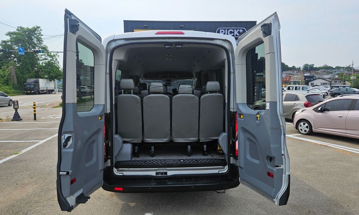 Ford Transit 2017